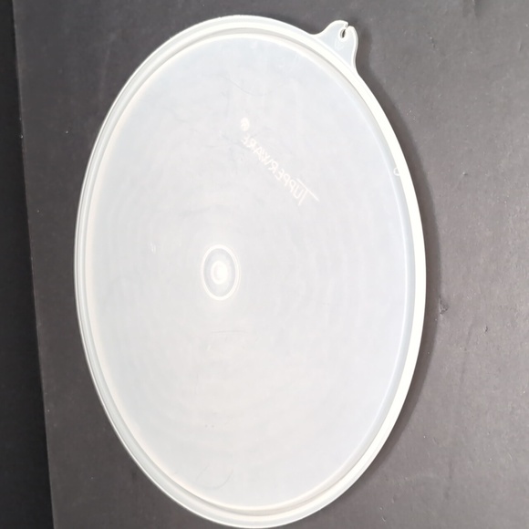 Tupperware Mint Green Jello Mold Bowl with Lid. - Picture 7 of 10